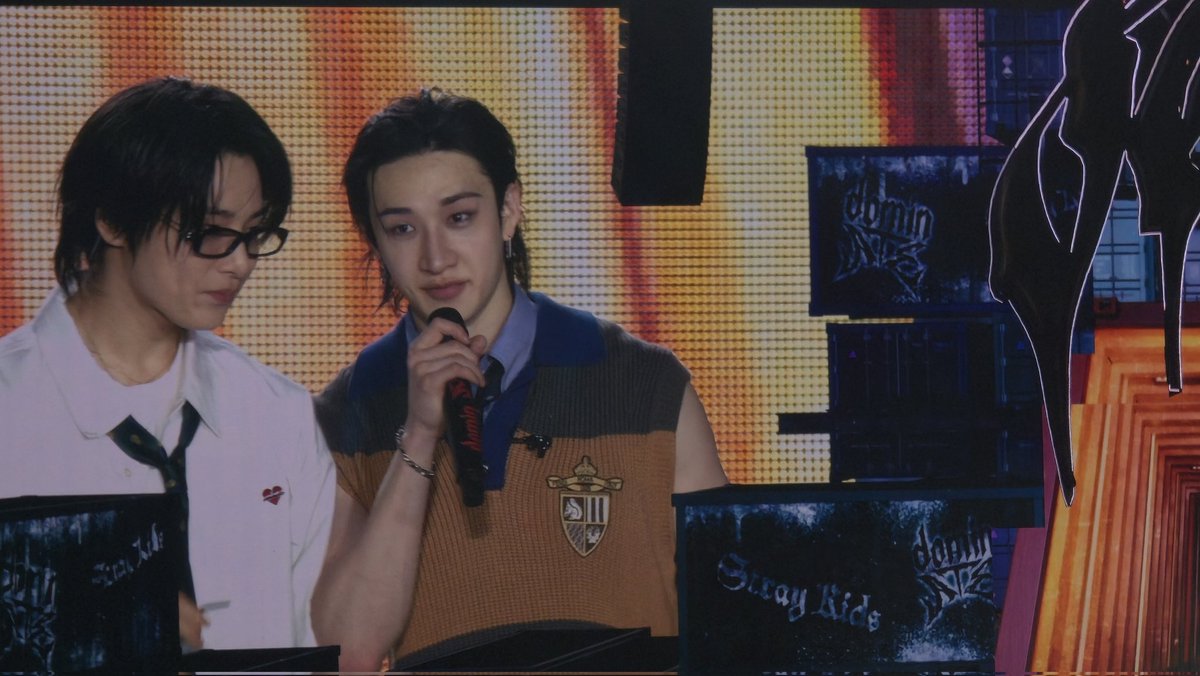 Bangchan 😏

#StrayKids_dominATE #straykidslondon #StraykidsLondonD1