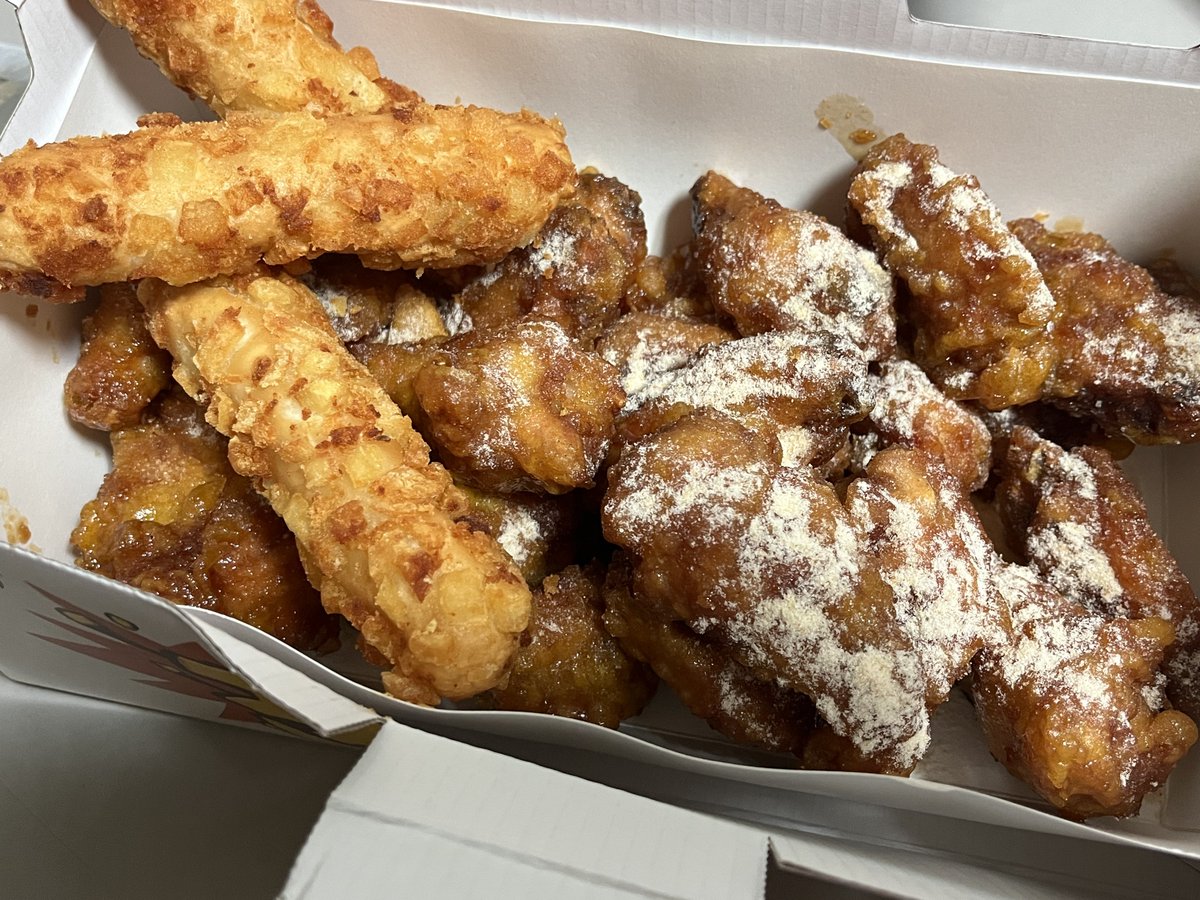 ppilu9's tweet image. 60계 간지치킨   15분만에 왓고 상태 최상