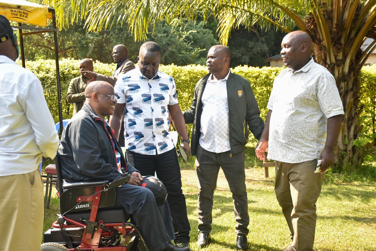 HonTimWanyonyi's tweet photo. Held a consultative meeting this morning with Community Health Promoters from across Bungoma County. Their dedication to strengthening community-level healthcare is truly commendable. 

I remain committed to improving access to quality healthcare for every household through strong collaboration with Community Health Promoters and inclusive public participation.

#SiMimiNiSisi #039