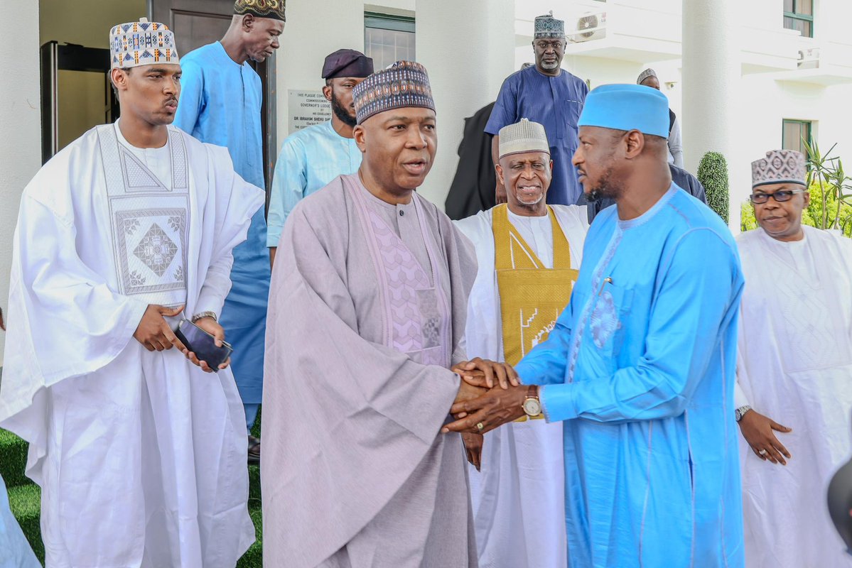 bukolasaraki's tweet image. Earlier today, I arrived in Katsina State to offer my condolences to His Excellency, Governor Dikko Umar Radda, on the passing of former President Muhammadu Buhari.
I am now en route to Daura to extend my sympathies and pay my respects to the late President’s family.