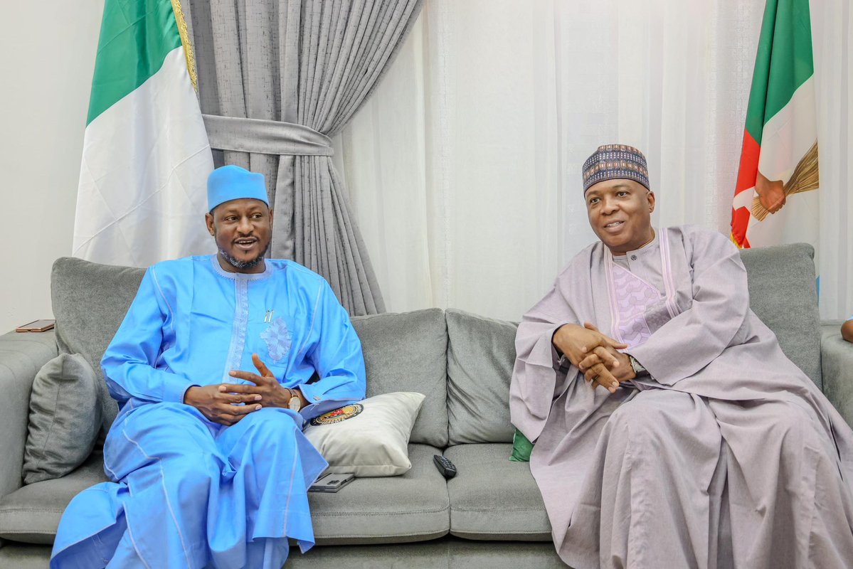bukolasaraki's tweet image. Earlier today, I arrived in Katsina State to offer my condolences to His Excellency, Governor Dikko Umar Radda, on the passing of former President Muhammadu Buhari.
I am now en route to Daura to extend my sympathies and pay my respects to the late President’s family.