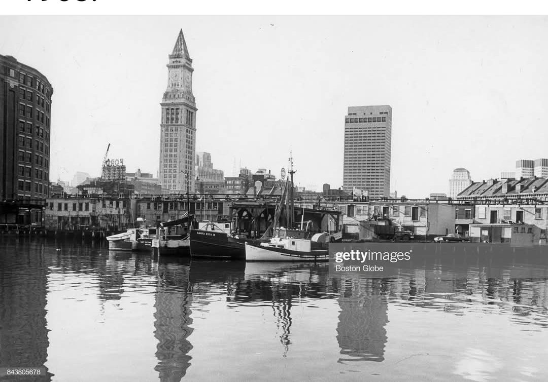 OldSchoolBoston's tweet image. Thanks to Paul Reardon for this one! Waterfront at Atlantic Ave 1968.