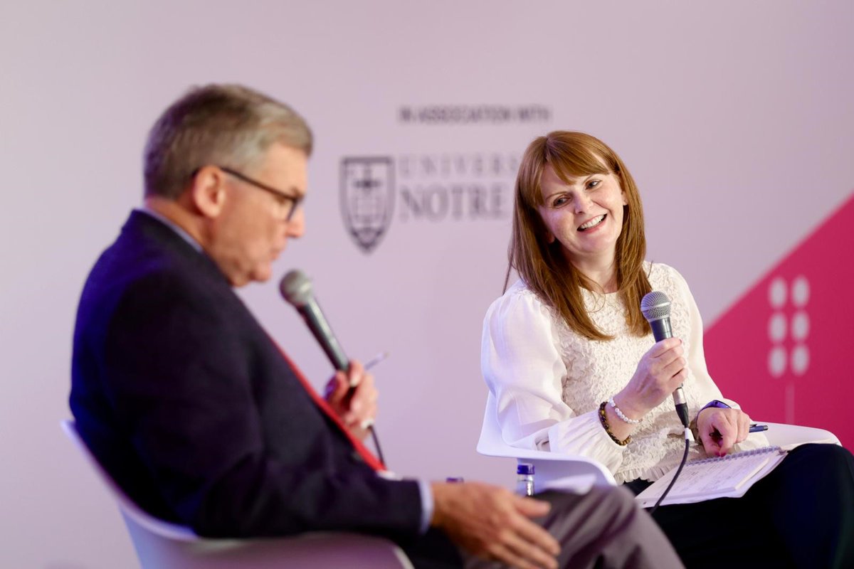 Economy_NI's tweet image. Economy Minister Dr @CArchibald_SF was today a guest speaker @MacGillSchool in Glenties, County Donegal.
The event was attended by over 250 people from across the island and had the theme “the fractured nature of the current global environment”.
In a Q&A discussion with former…