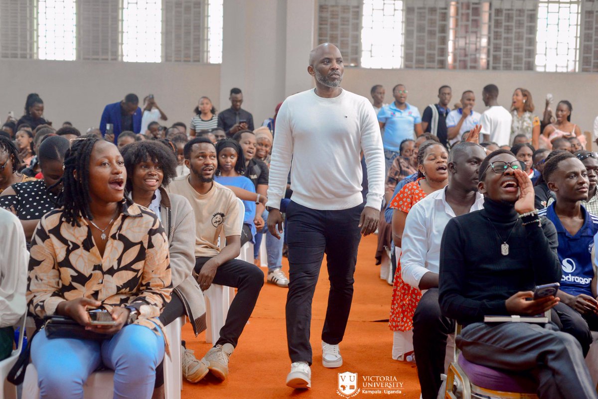 Balaam_wa_vc's tweet image. When my Boss Prof. @ReachDrMuganga enters the room, you don’t just see leadership you feel it, his presence alone signals that a powerful, inspiring, and mind-shifting message is coming. That’s the standard. #DrMugangaEffect #LeadershipInMotion #VUPride