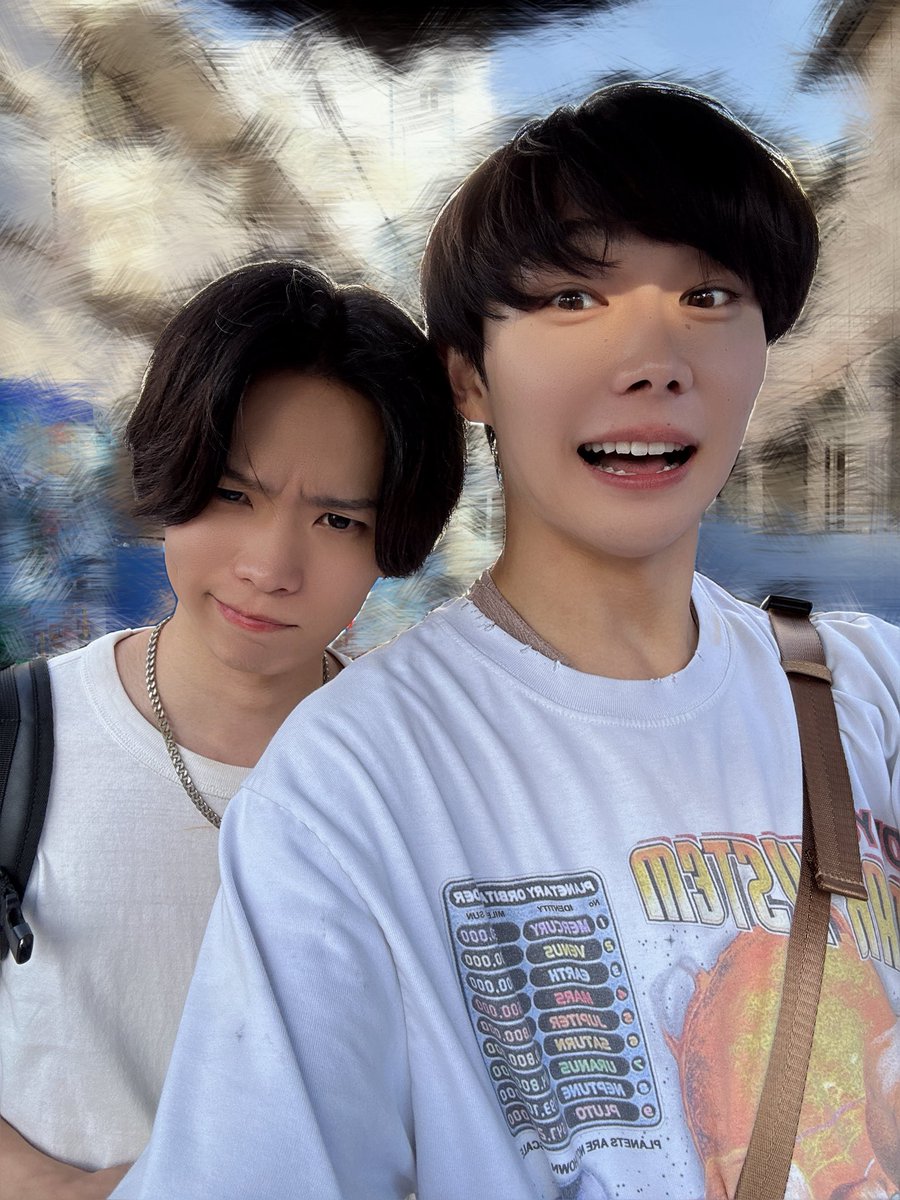 tomoya_isihara's tweet photo. たまにはちゃんと写真撮るもんね！！
本番まであと少し頑張ろうね〜
 #忍ゲキ https://t.co/QYXjFrfxWQ