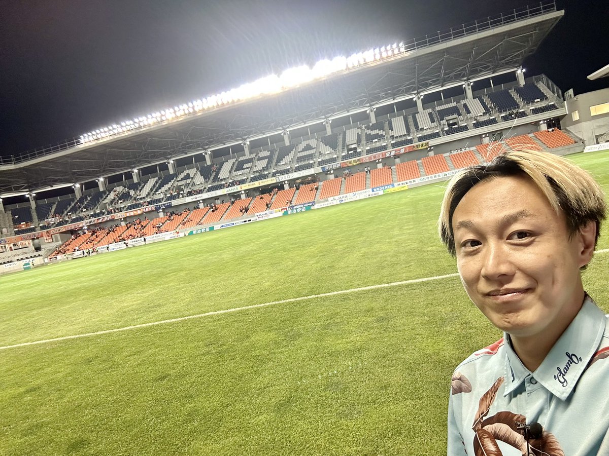 信州ダービー、、、、こんな熱いの？

まじ、面白過ぎたんやけど、、、

これ、J3ちゃうやろ、、、

凄い試合観た、、、

選手、監督、サポーターの方々、お疲れ様でした！最高でした！！！

#信州ダービー
#AC長野パルセイロ  
#松本山雅FC