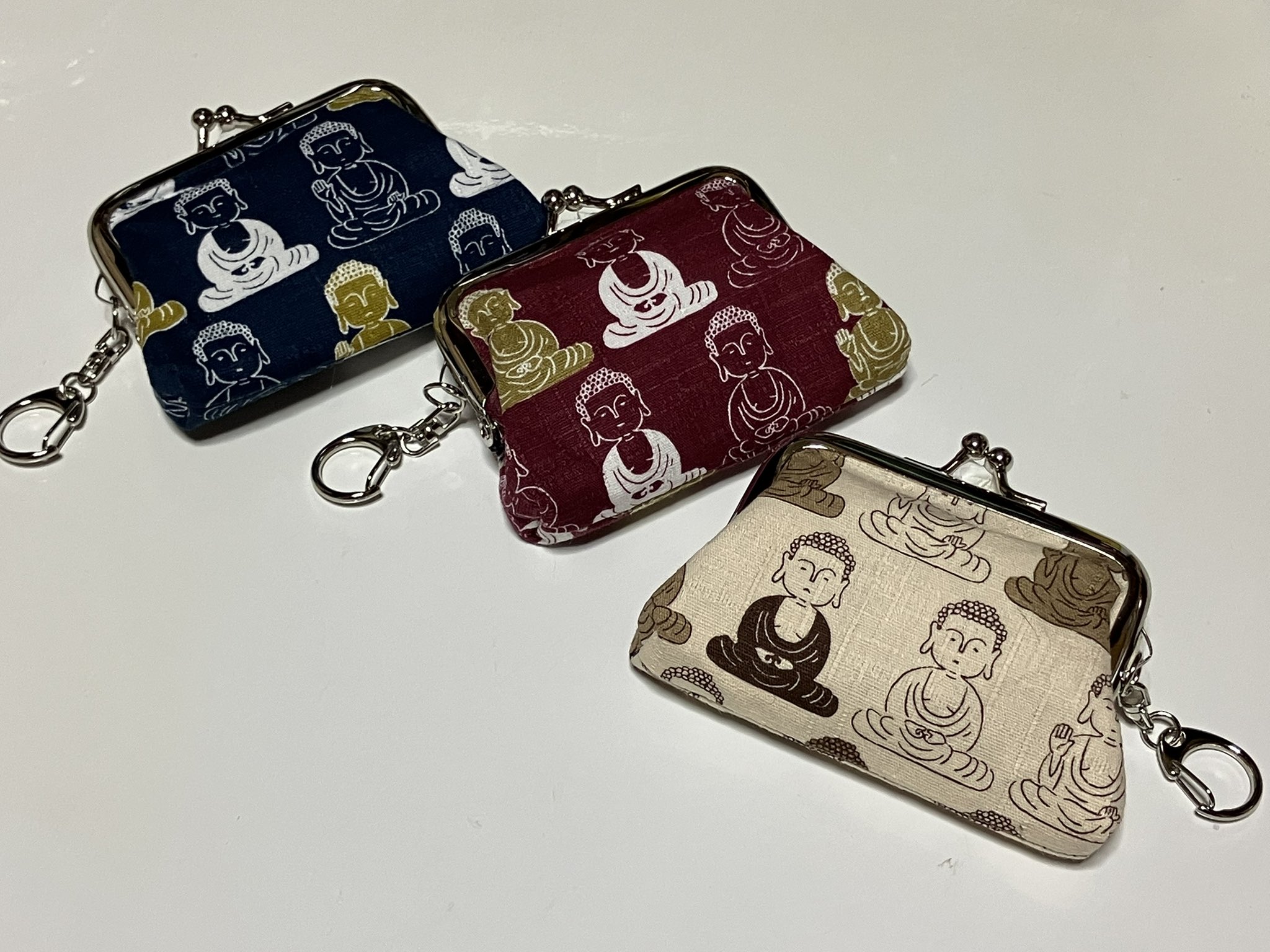 最終値下げ【美品】アンテプリマ猫型コインケース ブラック PRADA 極美品 プラダ ラウンドファスナー 馬蹄型 コインケース