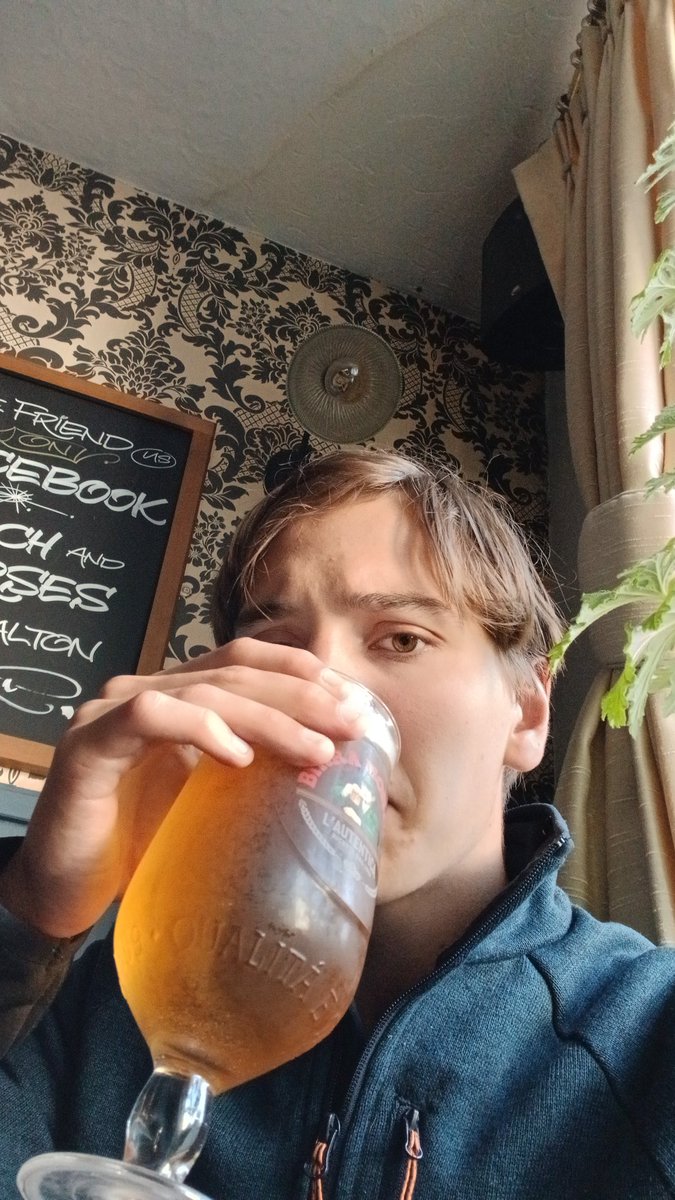 Away days are back babyyyyy