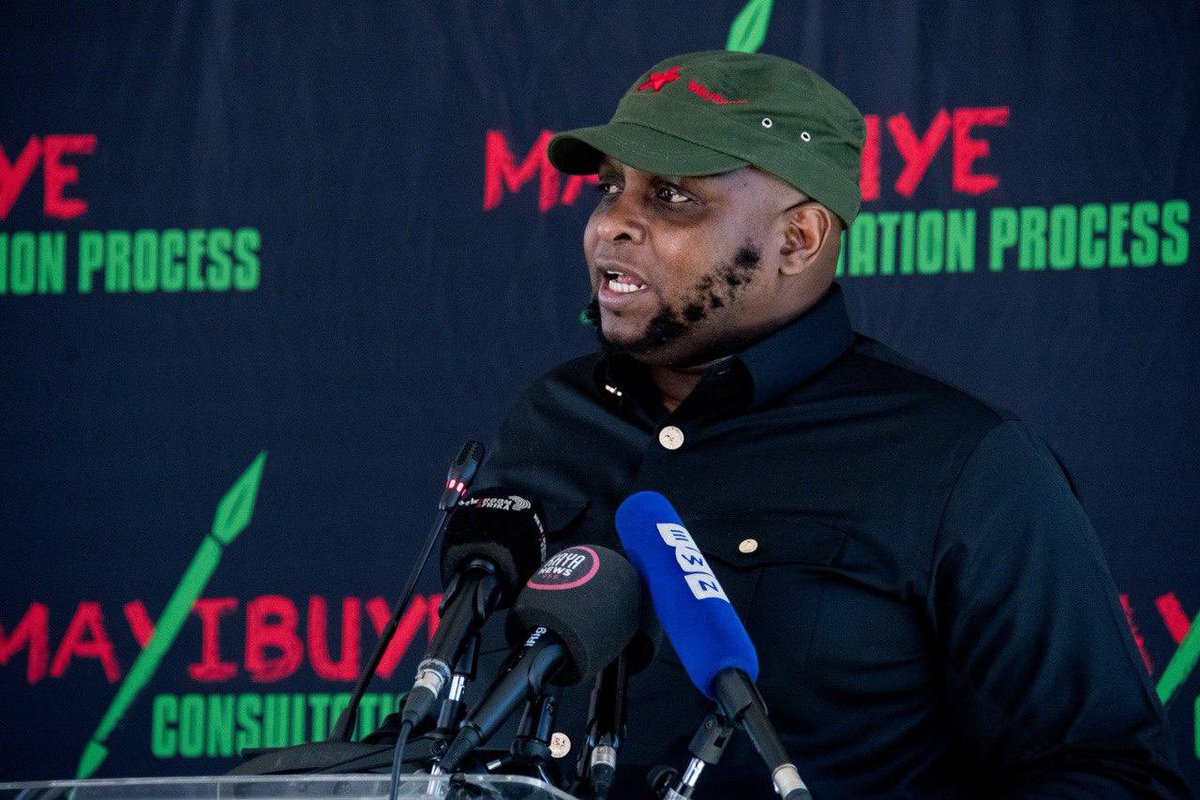 MungsKt's tweet image. Haters must just go lick their wounds.. Dr Floyd Nyiko Shivambu is our Moses in our life time in South Africa and entire African continent... โ๐พโ๐พ