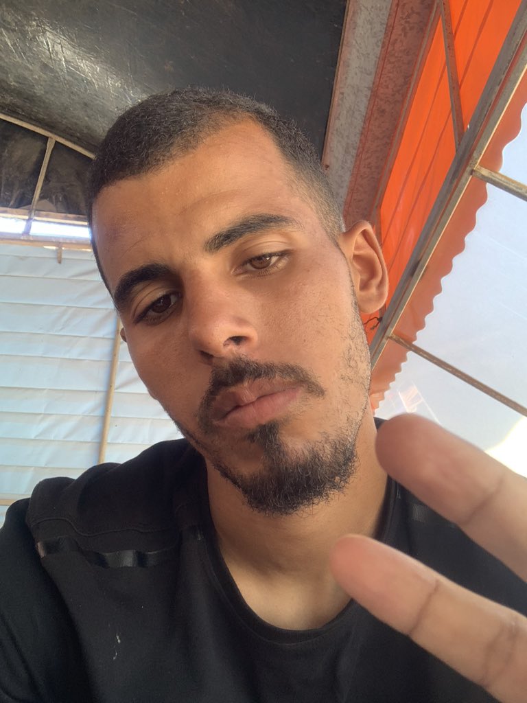 _alturky2001's tweet image. I want to leave I don't know where I'm going or where I'll go and what I'll do All I know is that I haven't eaten anything since yesterday I have a severe headache I can't hold my phone or see what I'm writing to you I will leave the help link to save my family in this post and I…