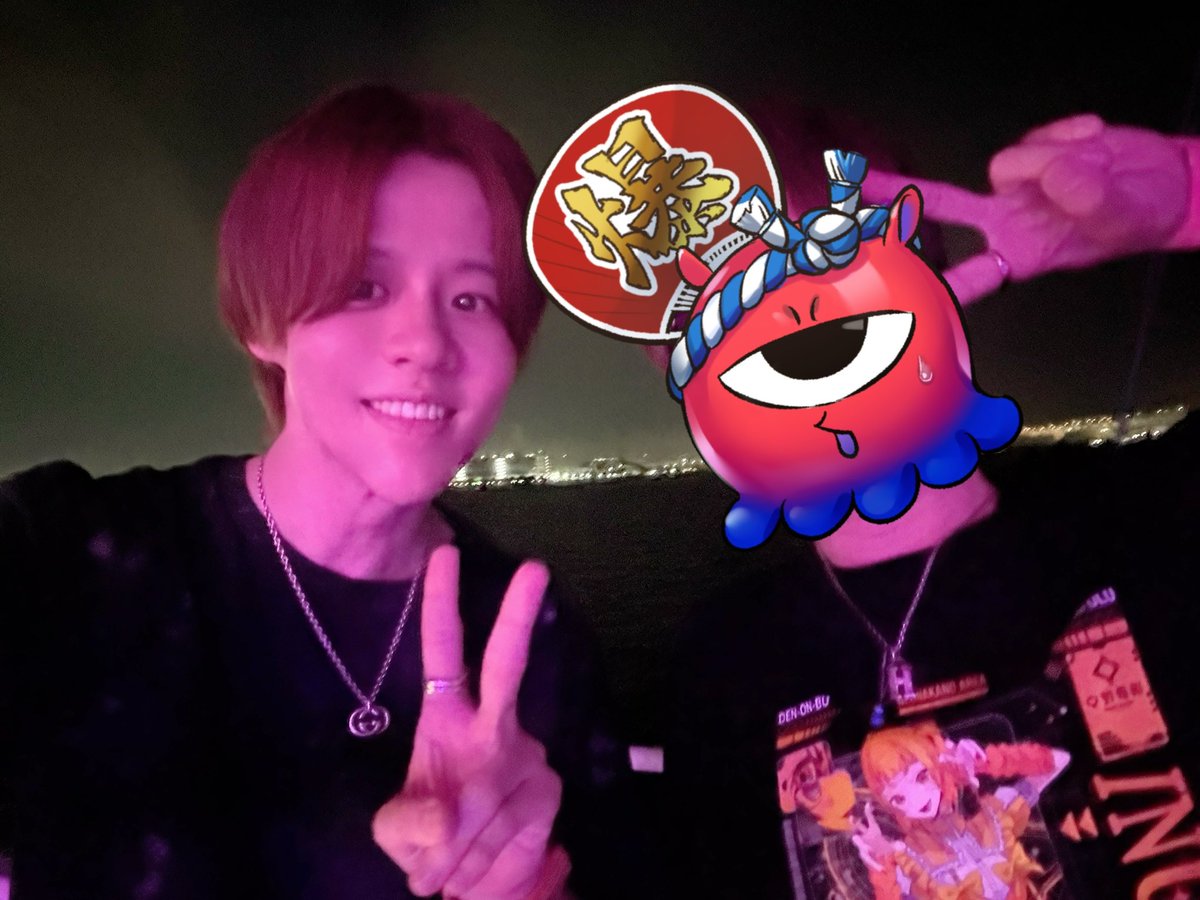 TAMU_USAGI's tweet image. #サイクル
MoneちゃんDJをたこやんと見守り隊した