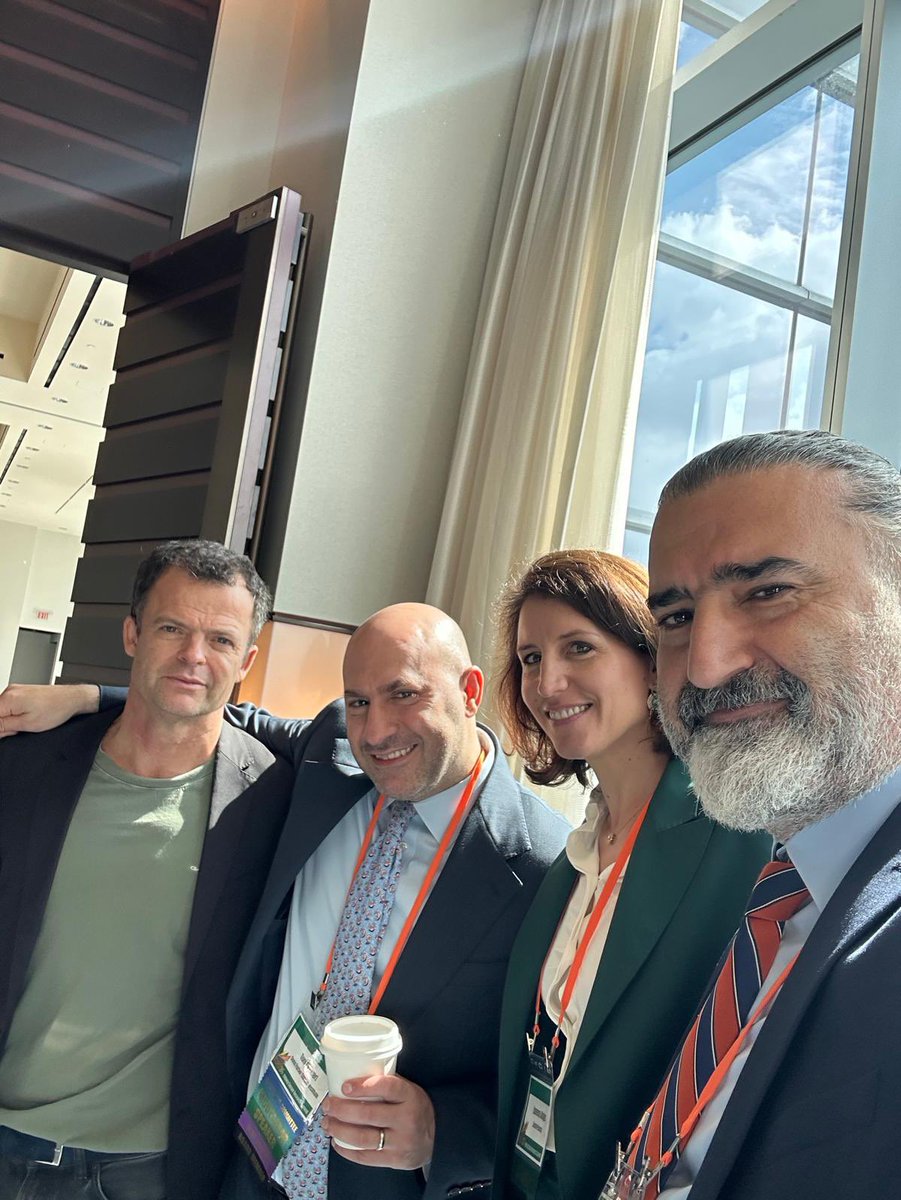 DrChoueiri's tweet image. And that is wrap for #KCRS2025
@HHammersMD @advocatekidneys @kidneycan