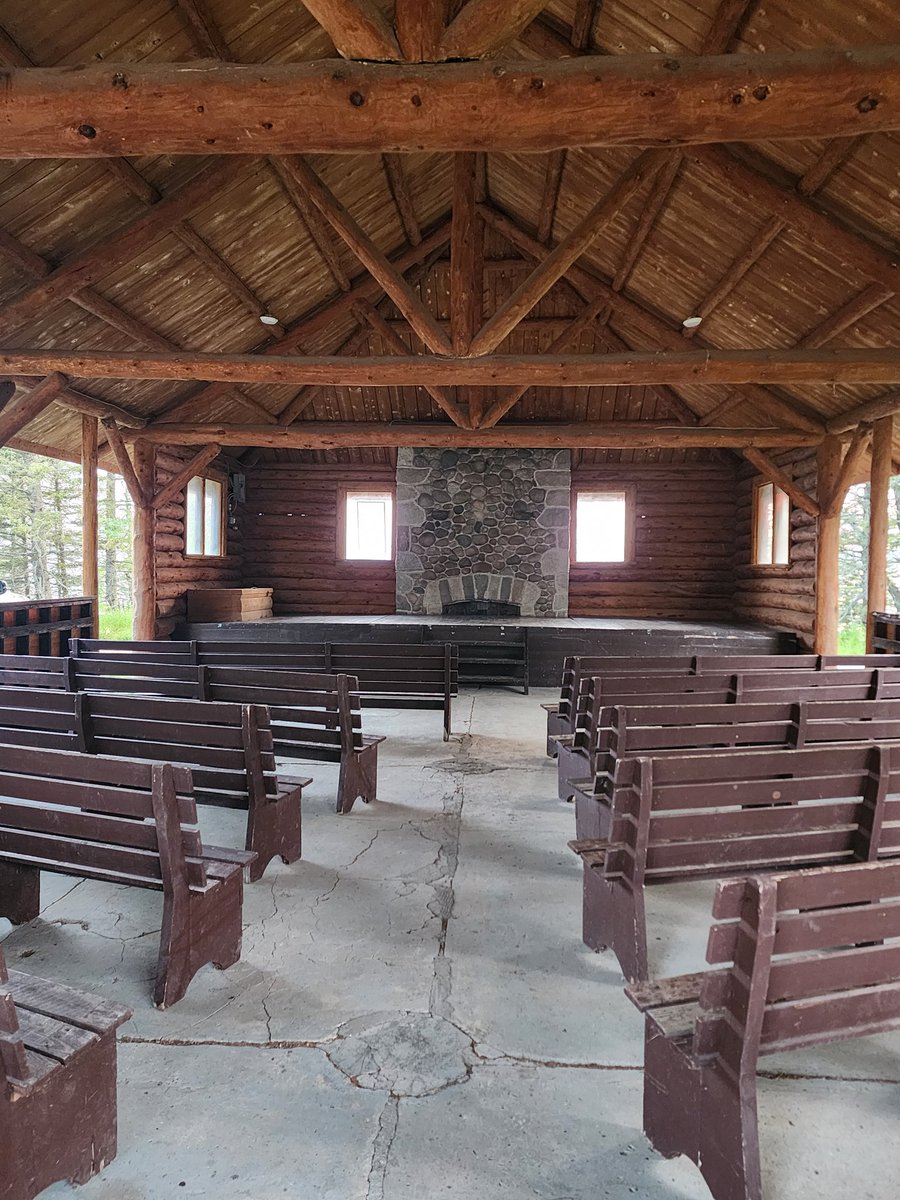 LADIDA83's tweet image. Enjoying the sunrise
at Jamboree Hall in the OC at @RidingNP
See you later @jefferystraker and we hope to be here to see @jjvoss perform here in a few weeks.