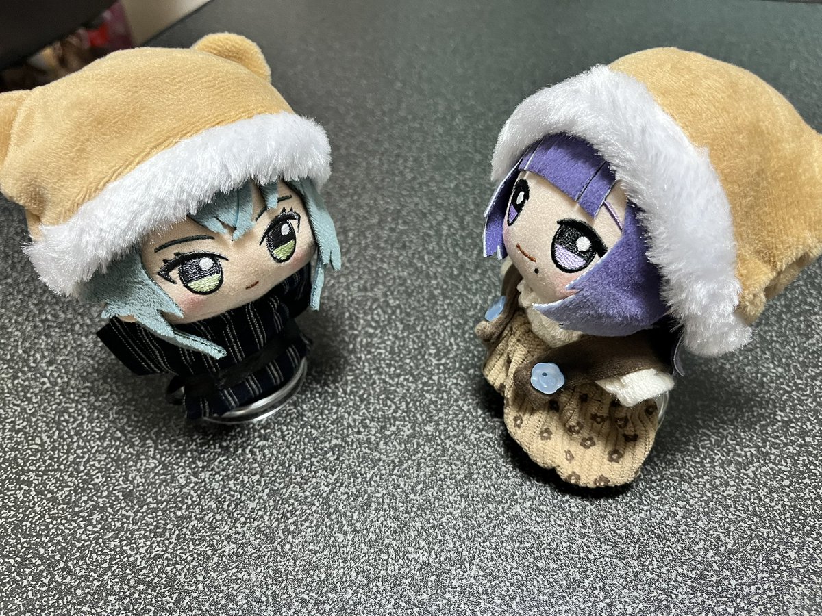 Zuaq8U's tweet image. 美鈴手毬新しい服だよ。
🦔「美鈴なかなか似合ってるね、でも私の方がかわいいから。」
🎐「まあ、まりちゃんとっても似合っていますよ。」
#初星学園ぬいぬい部