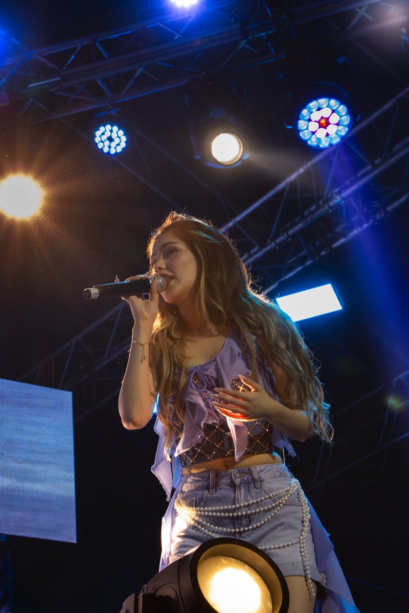 lei (@jannajpg) on Twitter photo At dahil nag huntrix tiktok ang G22 sinipag ako mag edit ng shots from Pahinugod Festival
Honmoon is Safe me thinks🙂↕️
#G22 <a href="/G22Official/">G22 Official</a> <a href="/zuluetAlfea/">G22 Alfea</a> <a href="/_ajyape/">G22 AJ Yape ((( ̄へ ̄井)</a> <a href="/jasminehenryy/">G22 JAZ</a> At dahil nag huntrix tiktok ang G22 sinipag ako mag edit ng shots from Pahinugod Festival
Honmoon is Safe me thinks🙂↕️
#G22 <a href="/G22Official/">G22 Official</a> <a href="/zuluetAlfea/">G22 Alfea</a> <a href="/_ajyape/">G22 AJ Yape ((( ̄へ ̄井)</a> <a href="/jasminehenryy/">G22 JAZ</a>