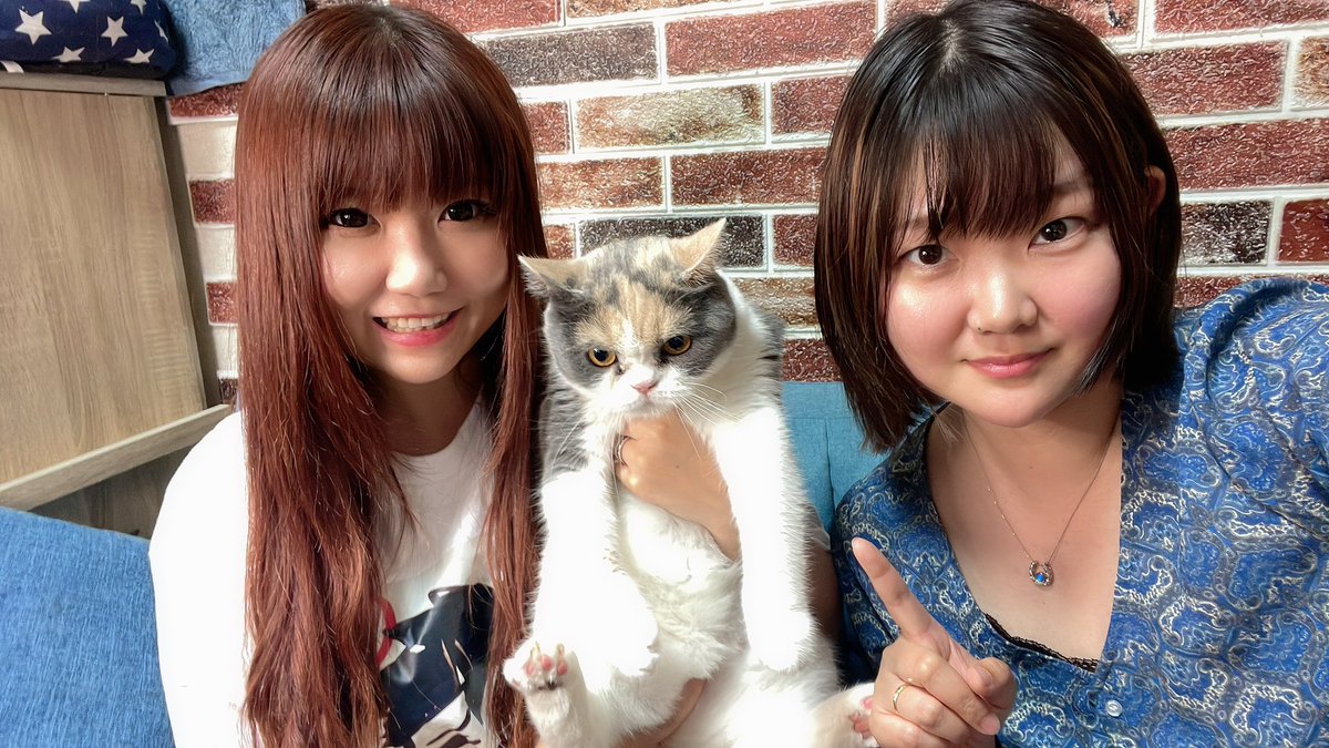 xremipanx's tweet image. JOPTが満卓だったので今日は断念🥺
りんかりんの旦那さんと鳳凰位様を見学して帰ってきたw
てことで今から龍龍生配信します!
with太田ちゃん
youtube.com/live/elrR8EDG4…
参戦よろすく🀄️🀄️🀄️