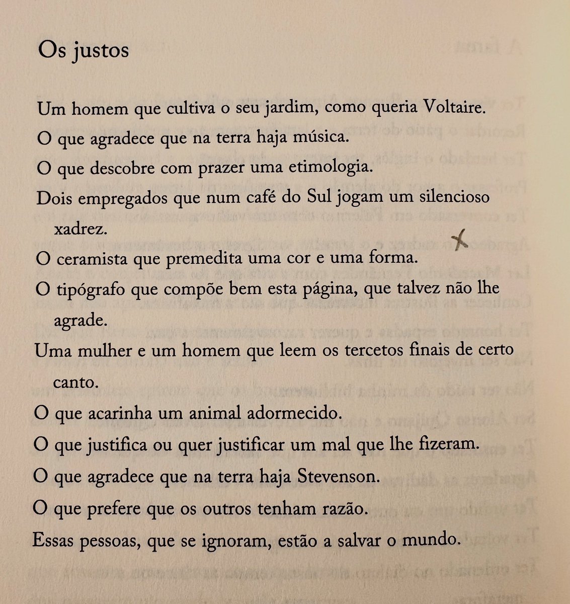 o_cair's tweet photo. Jorge Luis Borges, POESIA COMPLETA, tradução de Fernando Pinto do Amaral, edição Quetzal https://t.co/atTnJ8FbPf