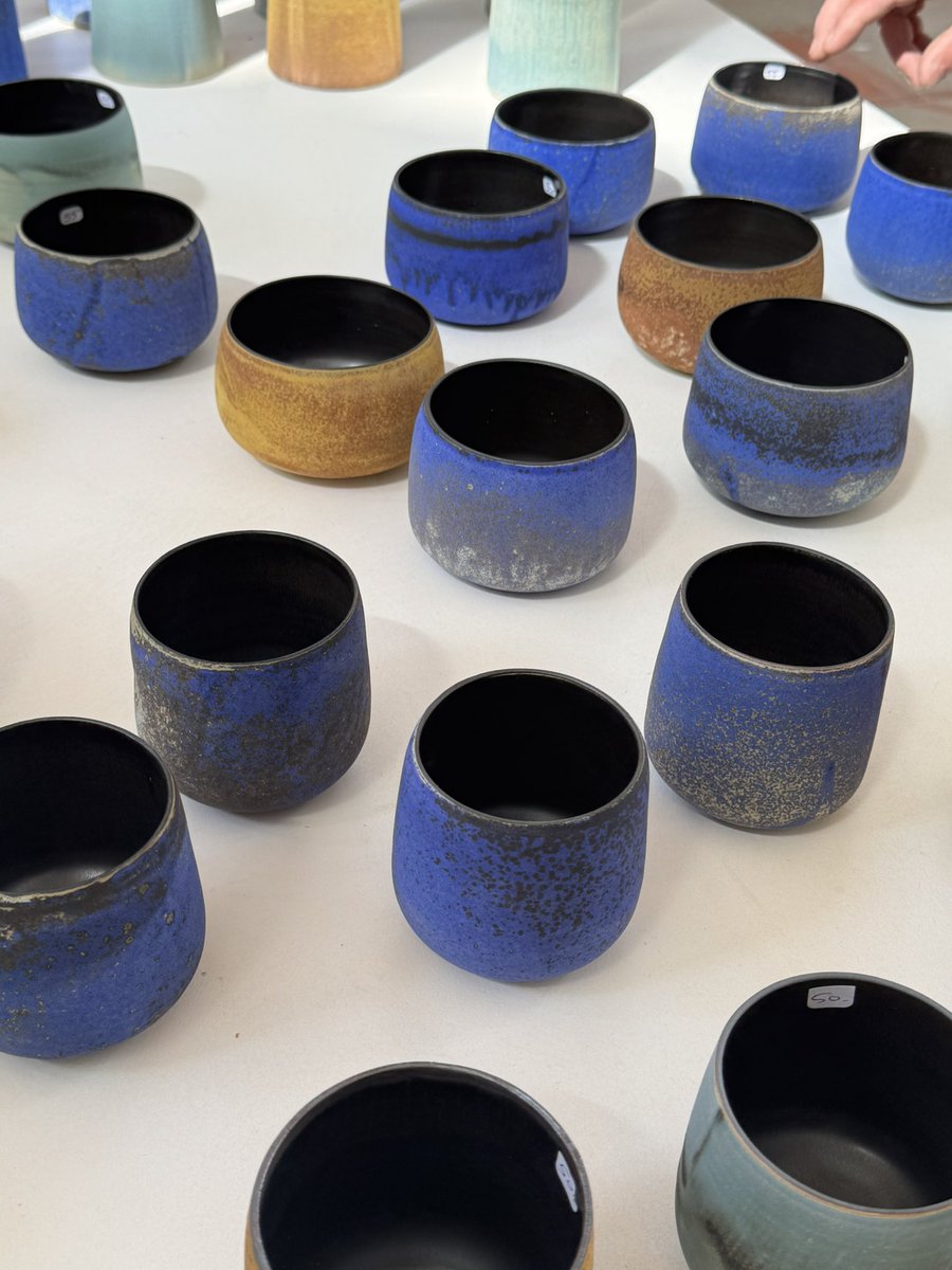 🎉 Heureuse d’avoir inauguré ce matin la 5ᵉ édition du Marché de Potiers du Fuilet (49), aux côtés des artisans, élus et organisateurs.

🎨 Un rendez-vous culturel fort, ancré dans notre territoire, qui met à l’honneur l’excellence des métiers d’art.

Bravo à la @MaisonduPotier