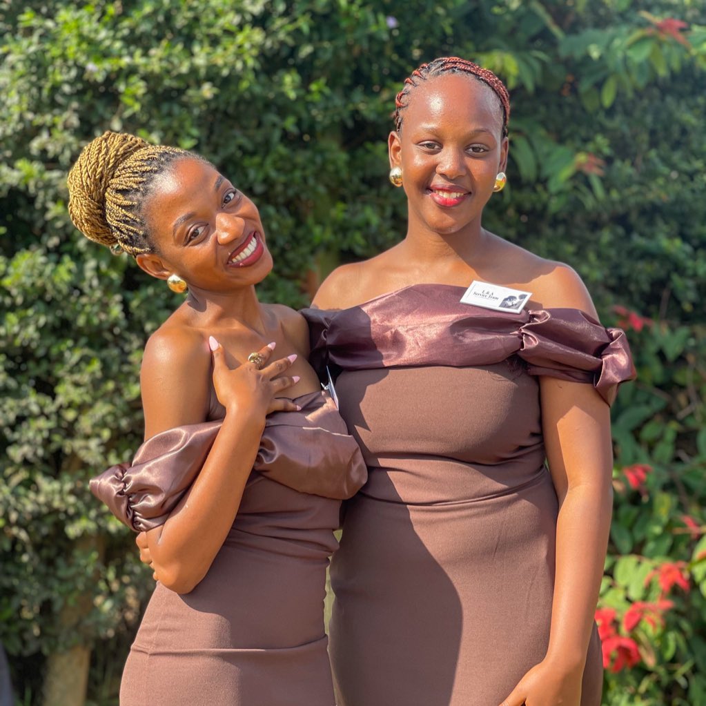 Doué Hostesses Uganda tweet media