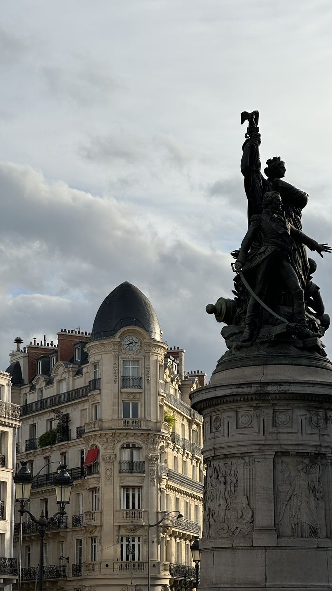 Mutaz_Bukhari's tweet photo. Bonjour https://t.co/eHOdz8t3a4