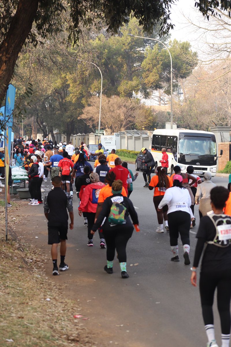 visiontactical's tweet image. 🌞 It’s turning out to be a splendid day for everyone taking part in the Mandela Walk & Run! 🏃🏽♀️🏃🏾♂️🇿🇦
The energy, unity, & determination in the air perfectly embody the spirit of Nelson Mandela … a man who believed in action, compassion, and bringing people together.
What better…