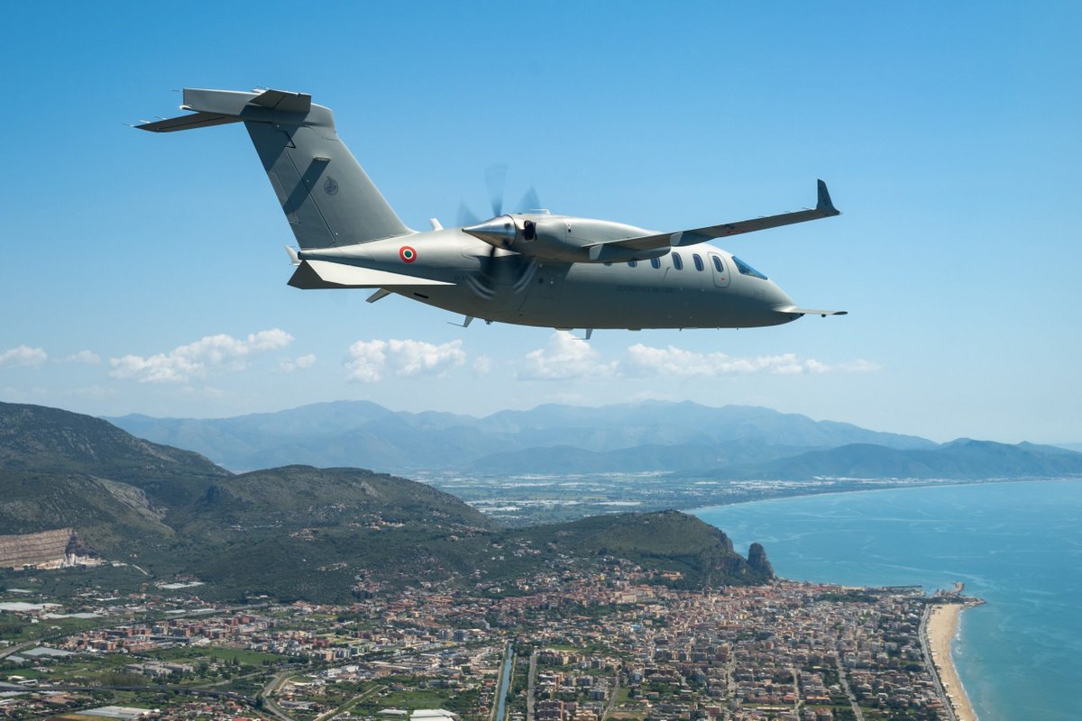 CiroNappi6's tweet image. Brand new Piaggio P180 Evo+ started its duty with Italian Air Force for multicrew Combat Support aircrafts training. P180 Evo+ is equipped with upgraded avionics new landing gear equipped with cutting-edge anti-skid braking and guidance systems.
The fastest turboprop in the world
