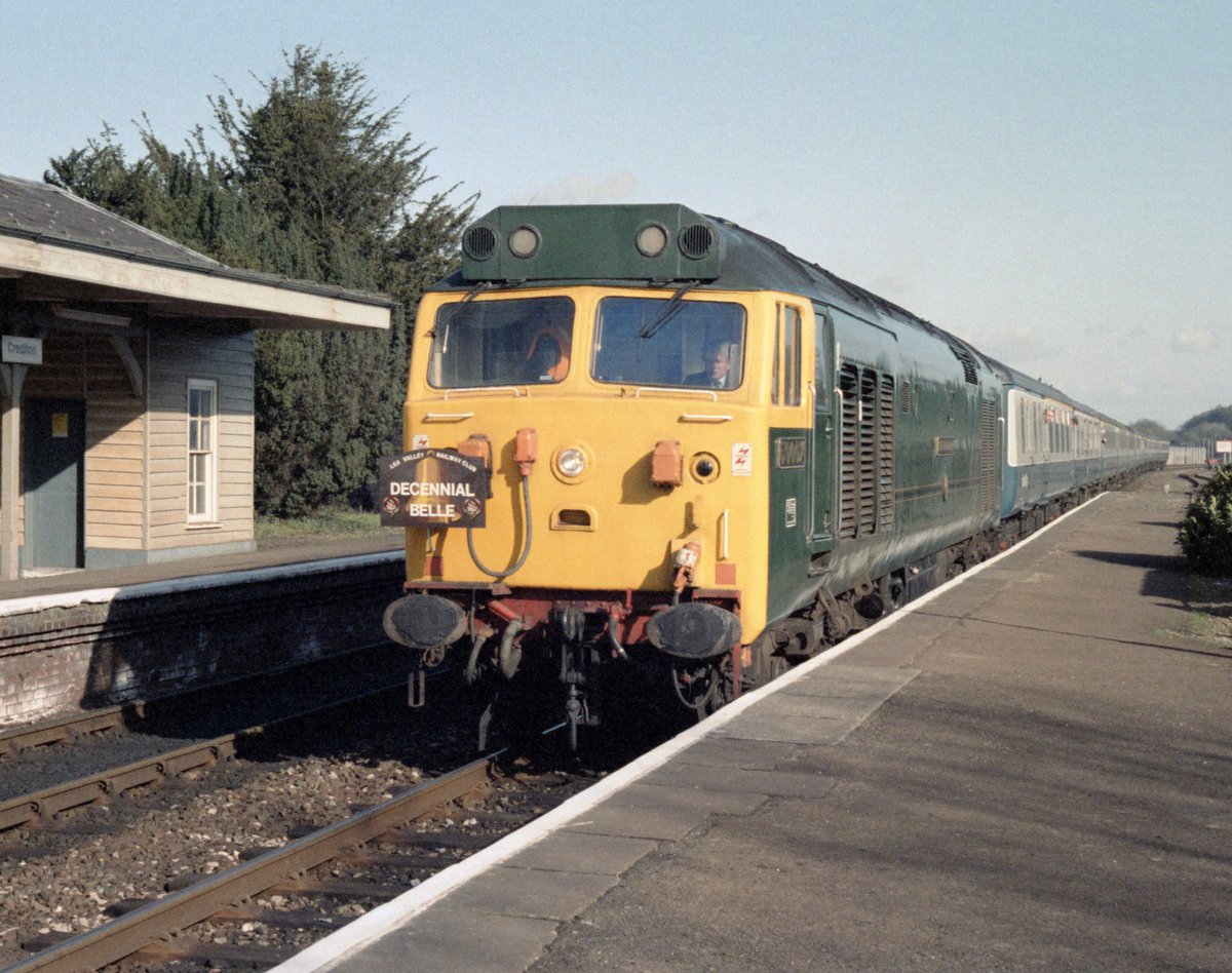 Tarka_Man's tweet image. 50 007 Hercules with 47 484 on the rear on the Lea Valley Railway Club's Decennial Belle Railtour 16 March 1985 arrives at Crediton