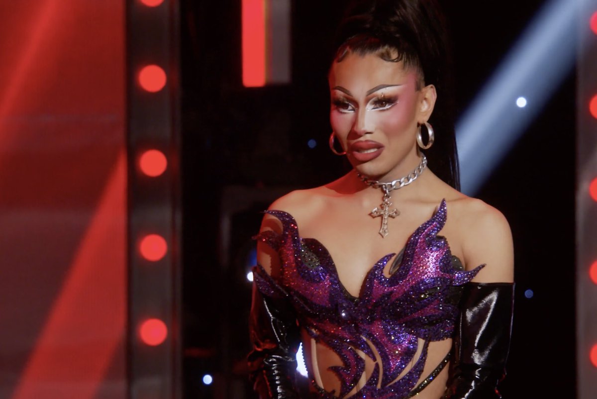 akoy1pitaka's tweet image. What started out as a strong bracket 1 & 2 showing, things went to shit with the heavy handed favoritism of bracket 3. Congrats Jorgeous for winning All Stars 10. You are my winner #allstars10 #dragrace #party