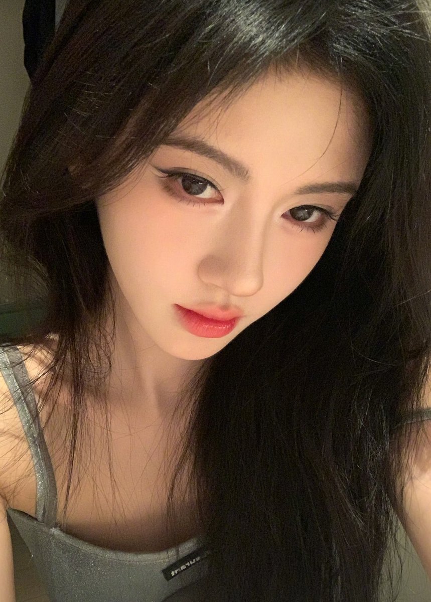 duilian584's tweet photo. #鞠婧祎 #JuJingyi https://t.co/eLb7fhayyb