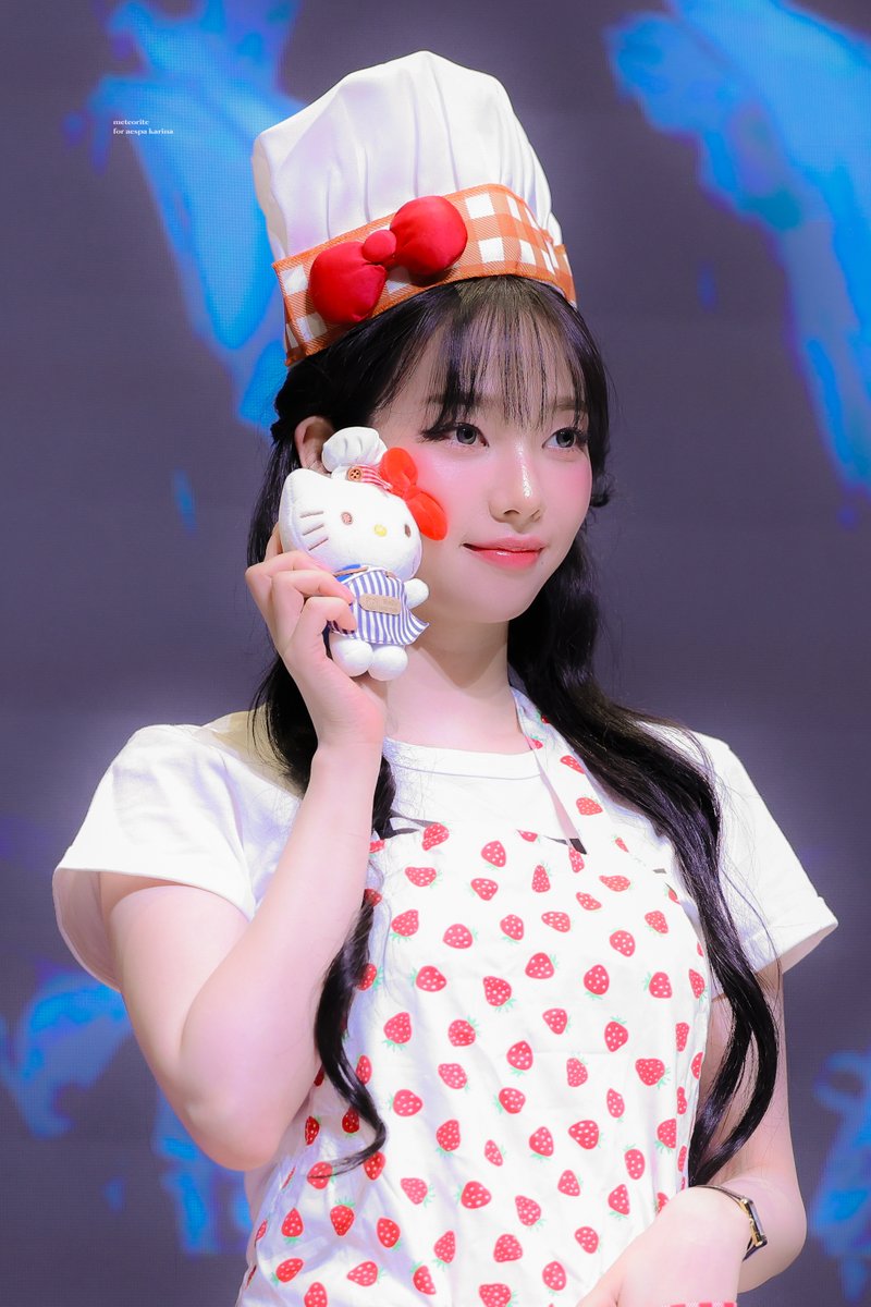 meteorite0411's tweet image. 250711
#카리λ #Karina #μμ€ν #aespa