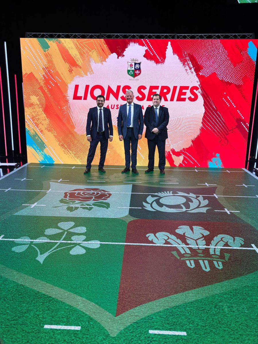 louie_french's tweet image. 🏉Ahead of the first test match, the Shadow DCMS team had the pleasure of going behind the scenes at @SkySports to see how Sky produce their excellent coverage and analysis for fans.
We will be cheering on the lads this morning.
Come on you Lions! 🦁
