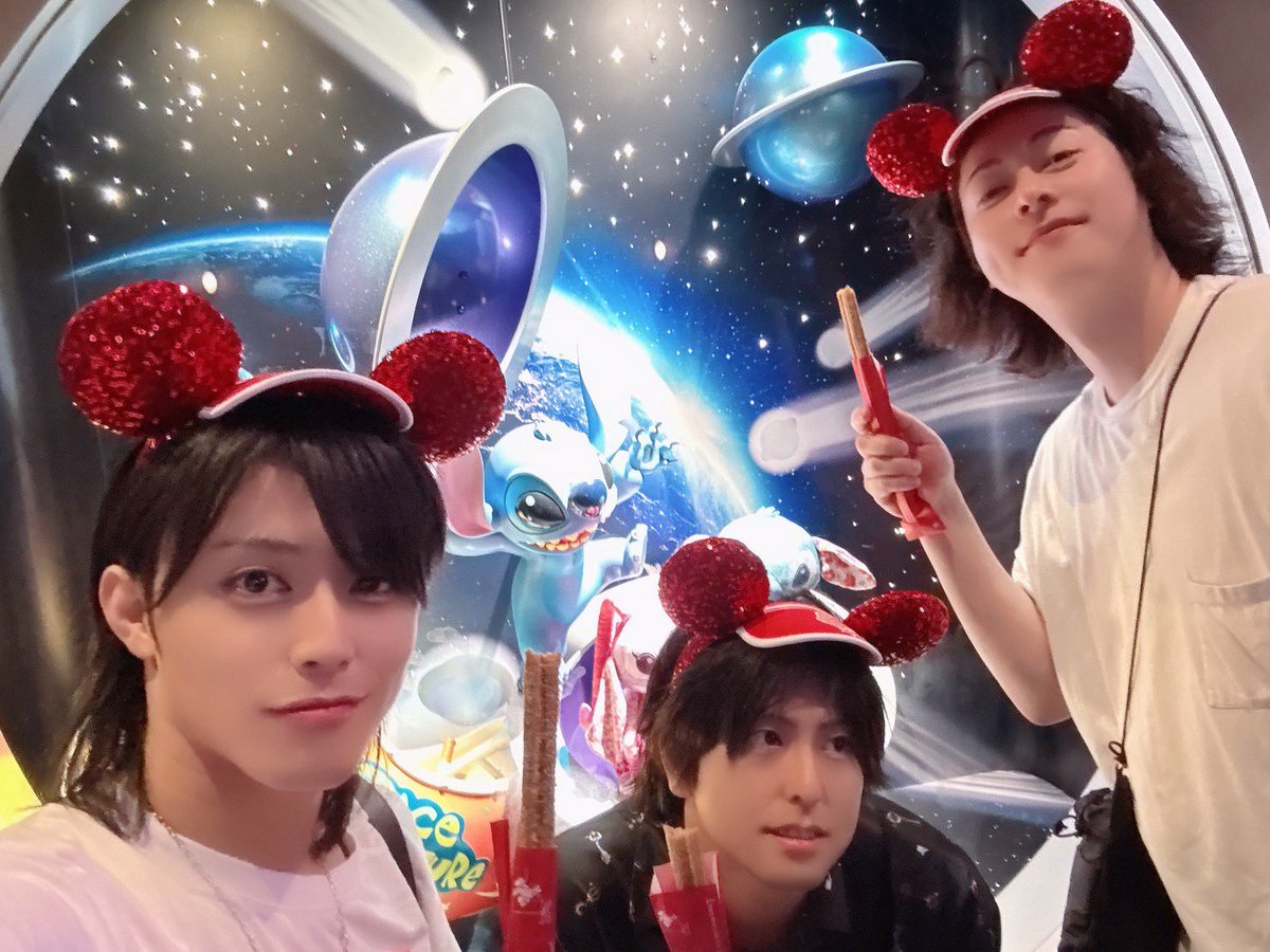 takonari's tweet image. ディズニーランド
