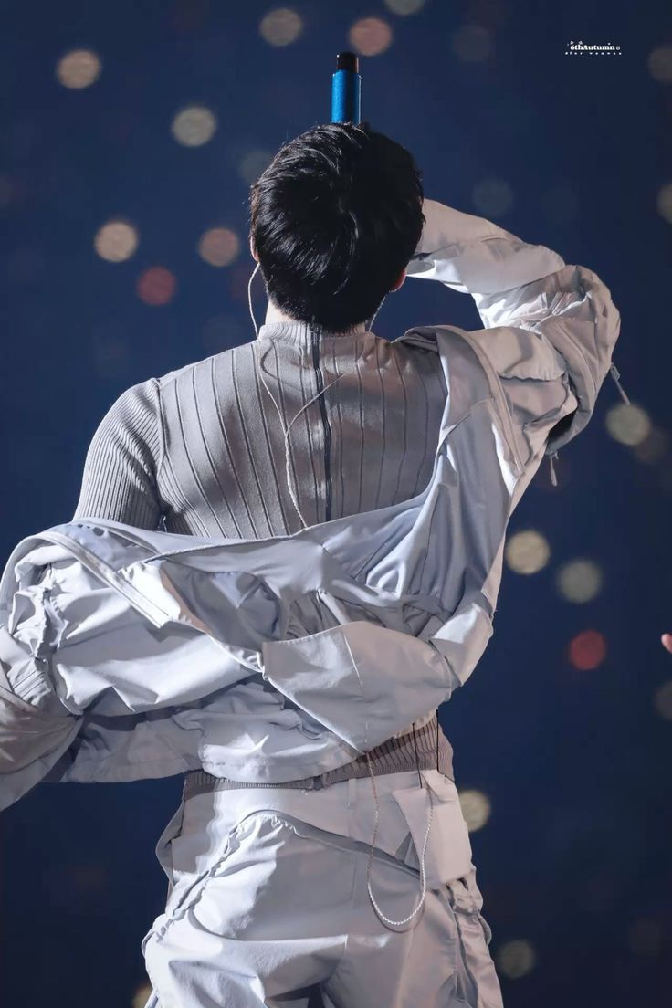 nnomm717's tweet image. 곧 날개 자라서 하늘로 날아갈듯