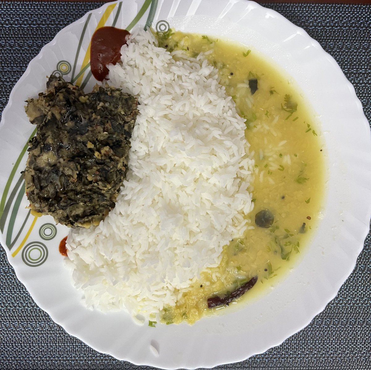 kamathrok's tweet photo. Lunch in Konkani
Taikile panna muddo, daalitoya, sheetha, ambuli nonche
In English
Tora leaves , lentils idli 😃, rice and daal with mango pickle
#Simplyexotic
#Phoneclick https://t.co/Mw6b7Q6trV