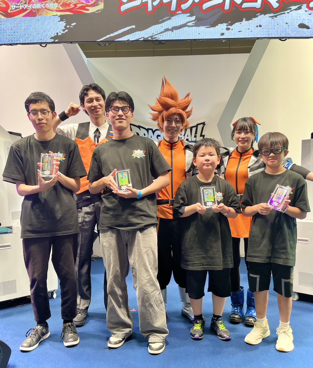 DB_SUPERDIVERS's tweet image. #ジャンプビクトリーカーニバル
西代表決定戦決勝が決着🔥
激戦の末、西代表がついに決定‼️
決勝戦も一瞬も目が離せないハイレベルな闘いが繰り広げられ会場も大盛り上がり‼️
盛り上げてくれた選手、会場のみんなありがとう✨✨
#ドラゴンボールスーパーダイバーズ
#DBSDV