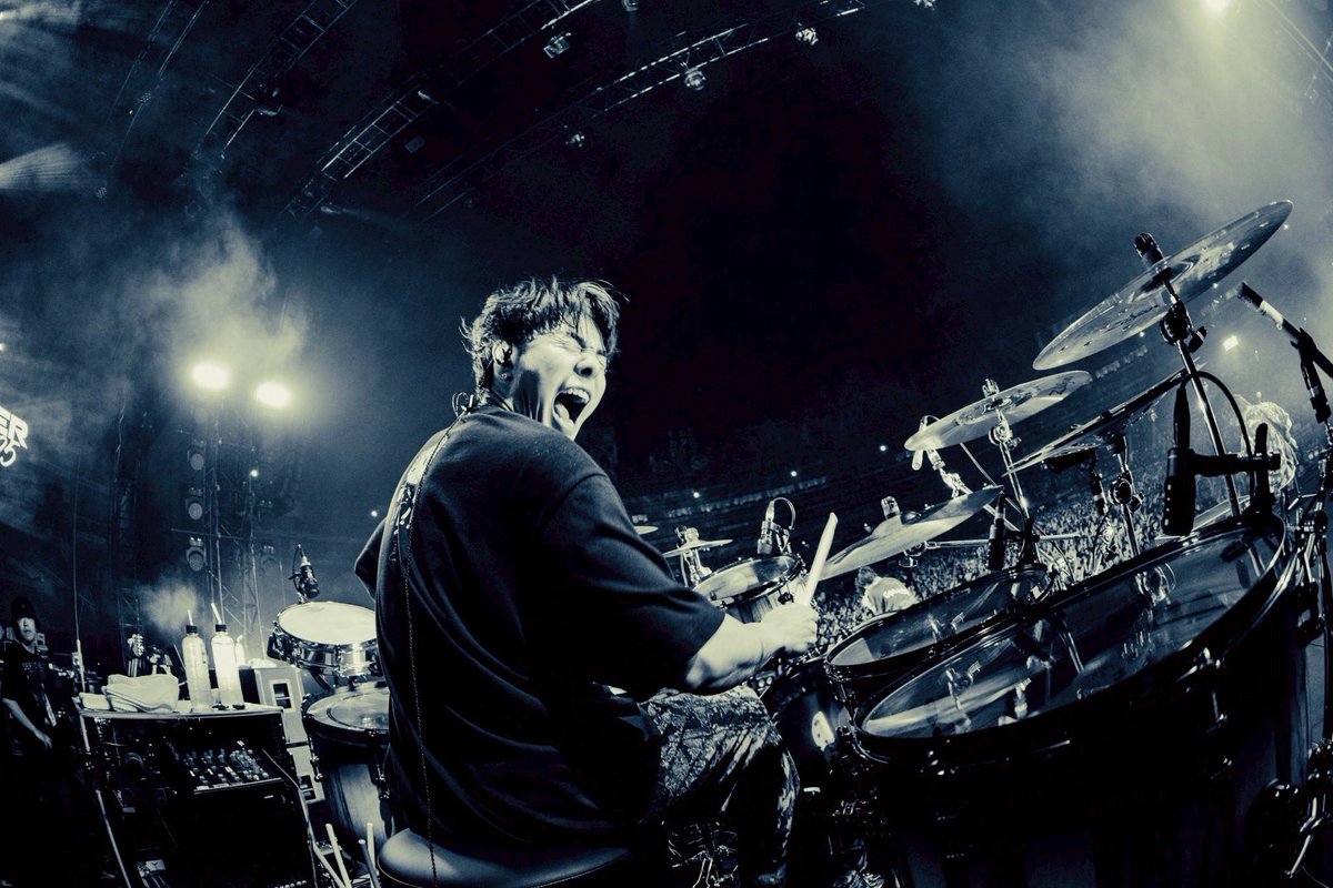kidz_mfs's tweet image. NUMBER SHOTありがとう。
めちゃくちゃいい景色でした。
次は10/1.2に福岡に帰ってくるから
また遊ぼ〜!!!!!!!🤘
📸 by @_SHOT_ROW_