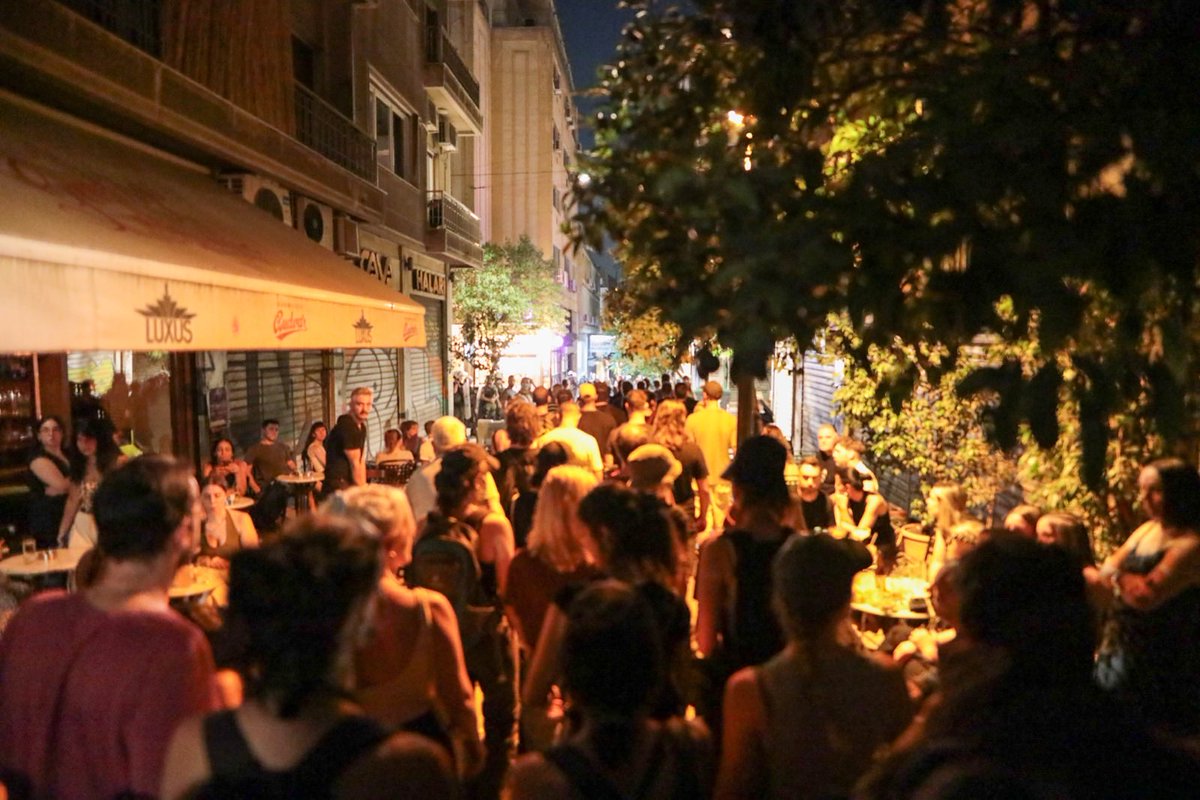 LofosStrefi's tweet image. Κρατική επίθεση στην πορεία στα #Εξάρχεια ενάντια στην τουριστικοποίηση, τον εξευγενισμό, τις εξώσεις, τις εκκενώσεις καταλήψεων, την αστυνομοκρατία
Για τη διαφύλαξη της αποχαυνωτικής, φασέικης "κοσμογονίας" μαγαζατόρων, Δήμου, Χρυσοχοΐδη
#antireport