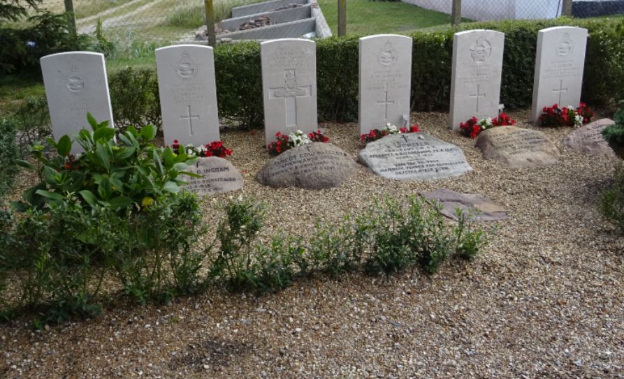 On this day, WW1 RAF pilot Lt. Walter Yeulett KIA whilst bombing the Zeppelin hangar in German held Tønder, now Denmark. This was the first attack by the newly renamed RAF from the first aircraft carrier, HMS Furious, 19th July 1918. Looked after by CWGC in Nørre Havrvig, Denmark