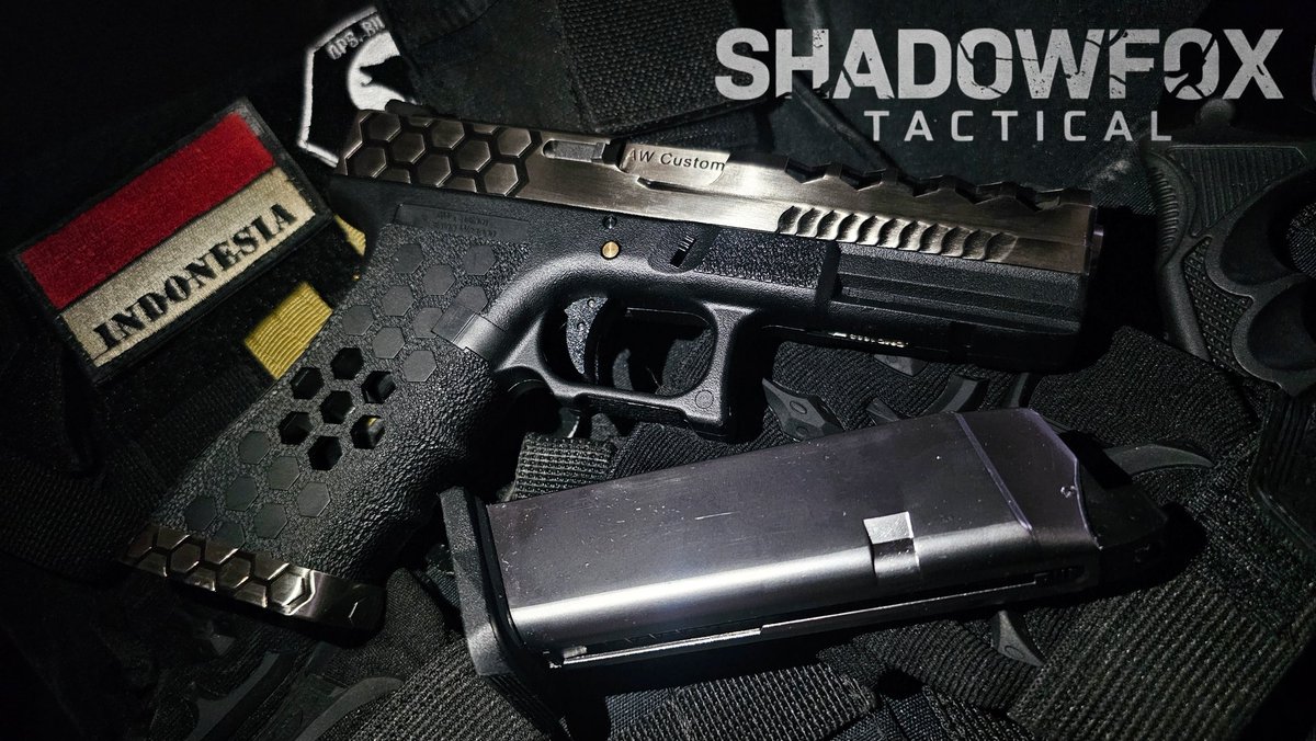 WPN_TACTICAL's tweet photo. ⚠️AIRSOFT TOYS ONLY⚠️
✅️Airsoft Resmi Terlengkap (AEG, GBBR,GBBP, AEGB, SMG, Sniper)
✅️Pengiriman Selurh Indonesia
✅️Bisa COD (S&amp;K)
✅️Mangga Dua Square (Jakarta Utara)
📞 https://t.co/PuAo8z6Qca
🎬Youtube: ShadowFox Tactical

✨️GBBP Glock Series with Cut Stainless Slide https://t.co/IAZ31WDGfT