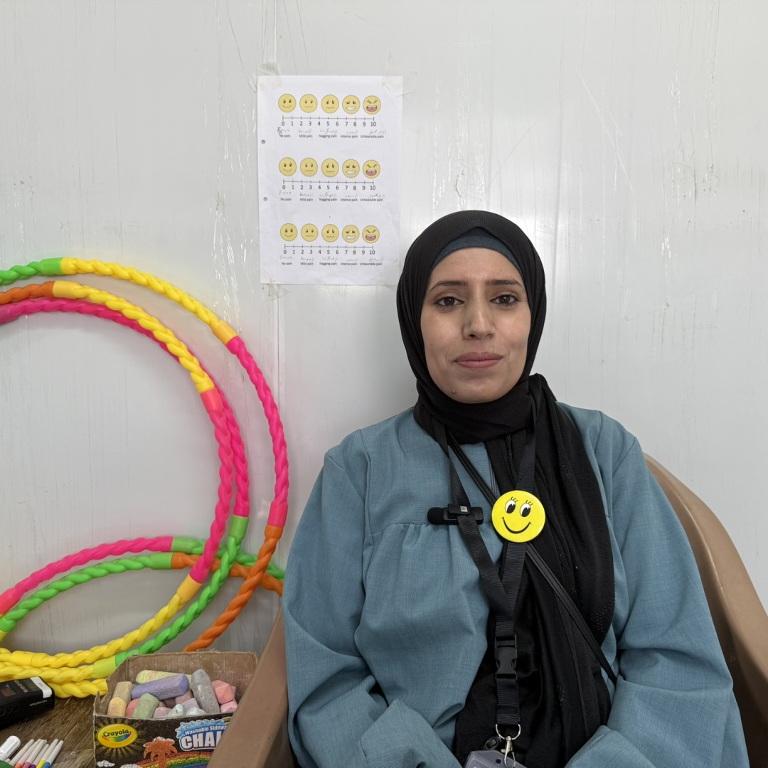 decappeal's tweet image. "These stories stay with us"
Dr. Sally and her team provide mental health support, as well as treating physical injuries at the @ICRC field hospital in Rafah, the only functional in southern Gaza.
With hundreds of patients arriving daily, your donations are helping the her…