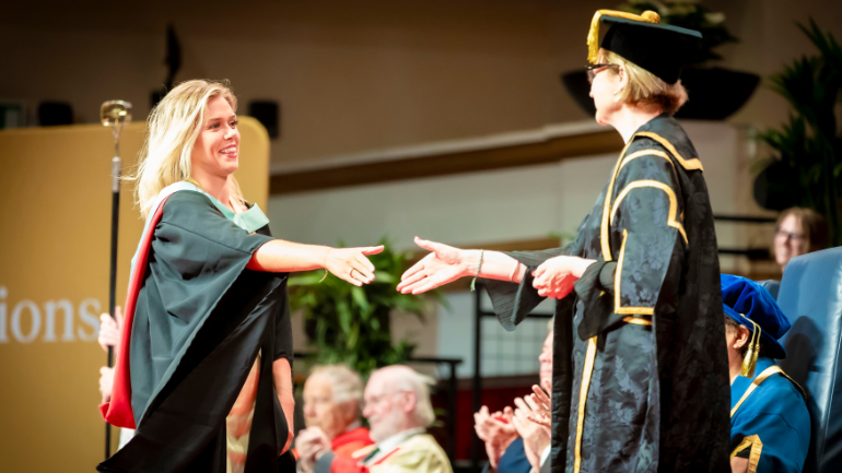 uniofleicester's tweet photo. News | Emma makes history as Leicester Medical School marks 50-year anniversary

👉 https://t.co/7ohn66ZqGr

Emma Zugic made University of Leicester history this week as she became the final student to graduate from the Medical School in its 50th year.

#CitizensOfChange https://t.co/XtcfClLIUZ