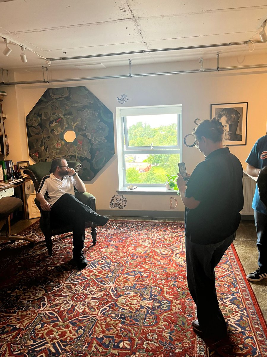 AGrayArchive's tweet image. Thanks to our curatorial assistant Holly Rennie Brown for leading another successful tour of the collection yesterday, was especially special to welcome our friend Diego Gentini joining us all the way from Buenos Aires!
#alasdairgray
#thealasdairgrayarchive