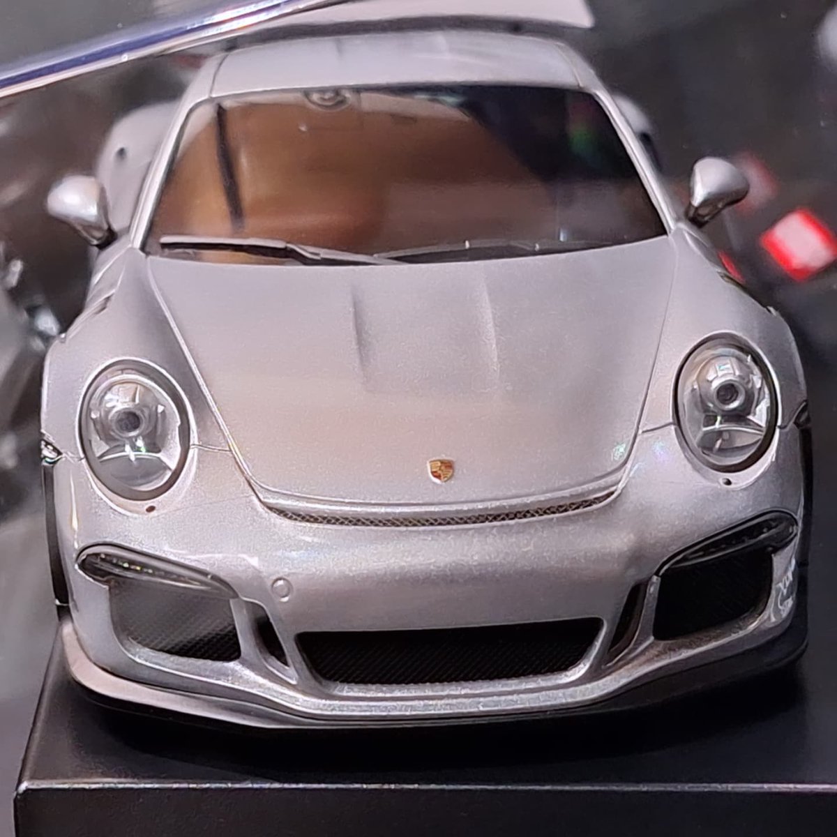 DeliciousGarage's tweet photo. PORSCHE911 GT3 RS
#ミニッツ #miniz #porsche911 #ポルシェ #porsche #rc #ラジコン #porscheclub #kyosho_rc #京商 #kyoshominiz #ポルシェ911gt3rs https://t.co/60gZhhiUlR