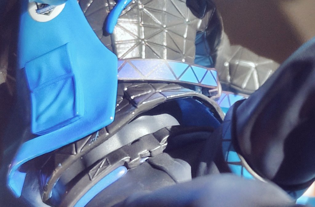 フォロワが腹筋腹筋って狂ってるから確認したらマジで寮長の腹がァァァァァァァァァァァァ⁉️⁉️⁉️⁉️⁉️⁉️⁉️⁉️⁉️