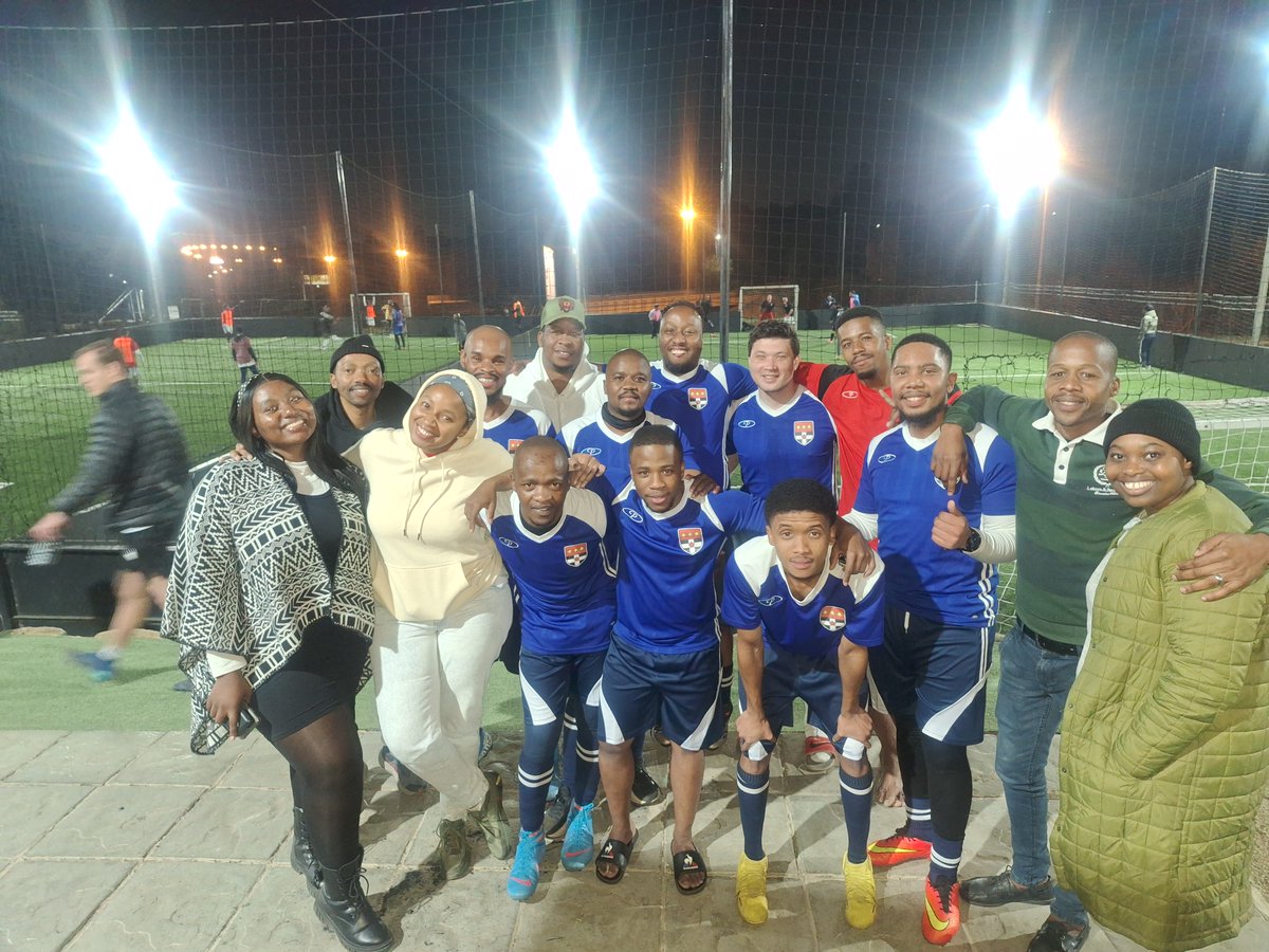 HenleyAfrica's tweet photo. Kicking it at Henley and winning big.β½π₯
Henley FC smashed Kings FC 14β2. Thanks to everyone who cheered us on! πhttps://t.co/PoDd8Dl8aZ
#HenleyFC #HenleyAfrica #TeamHenley https://t.co/p3hu7vnUUc