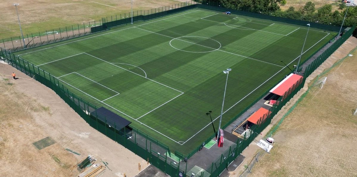 beckenhamtownfc's tweet image. Matchday!
(Bring an umbrella)
🆚️ @EBTheDeres
🕛 12pm
🏆 PSF
🏟 Foxbury Avenue, Chislehurst, BR7 6SD
🎫 Free!