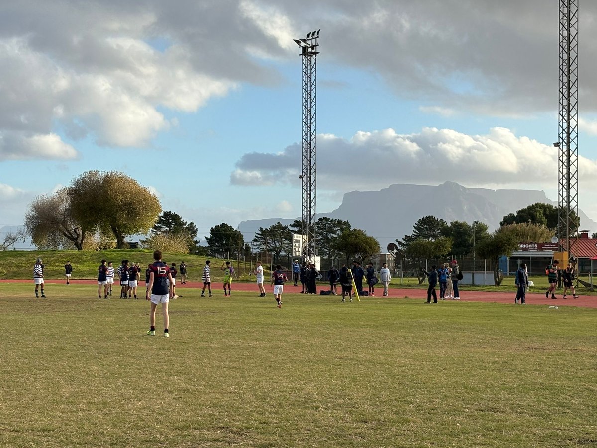RGSHWSport's tweet image. Senior Rugby Tour - Cable car ride up Table Mountain and afternoon fixtures at NTK Rugby Club v Kallos Cowboys and Settlers High School.
@edwindoransport  @rgshw  @rgshwboarding  @Hawkinsport #TheRGSHWWay