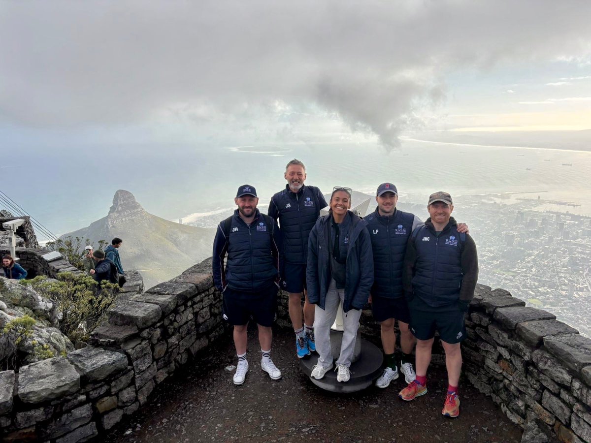 RGSHWSport's tweet image. Senior Rugby Tour - Cable car ride up Table Mountain and afternoon fixtures at NTK Rugby Club v Kallos Cowboys and Settlers High School.
@edwindoransport  @rgshw  @rgshwboarding  @Hawkinsport #TheRGSHWWay