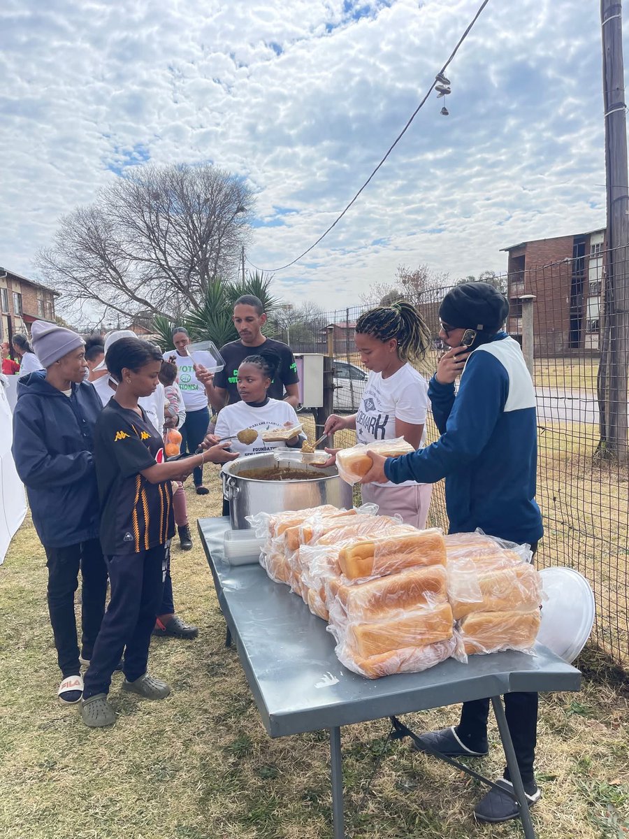 DereleenJ's tweet image. ActionSA Ward 18 proudly stands with the Marlene Frankfort Foundation deiven by a shared commitment to uplifting communities and sparking meaningful change. This heartfelt support is led alongside the Ward Branch Chairperson and members embodying the spirit of unity and purpose.