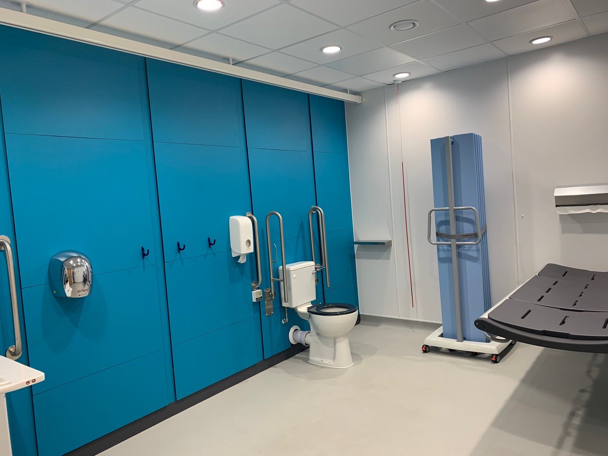 Hospitals are examples of where Changing Places can make a difference too. Who would want to visit a hospital knowing that there was nowhere to go to the loo? Thank you to Rob, Sam and all at the PRUH and <a href="/KingsCollegeNHS/">King's College NHS</a> for installing 2 Changing Places facilities 😀#CPTAD2025